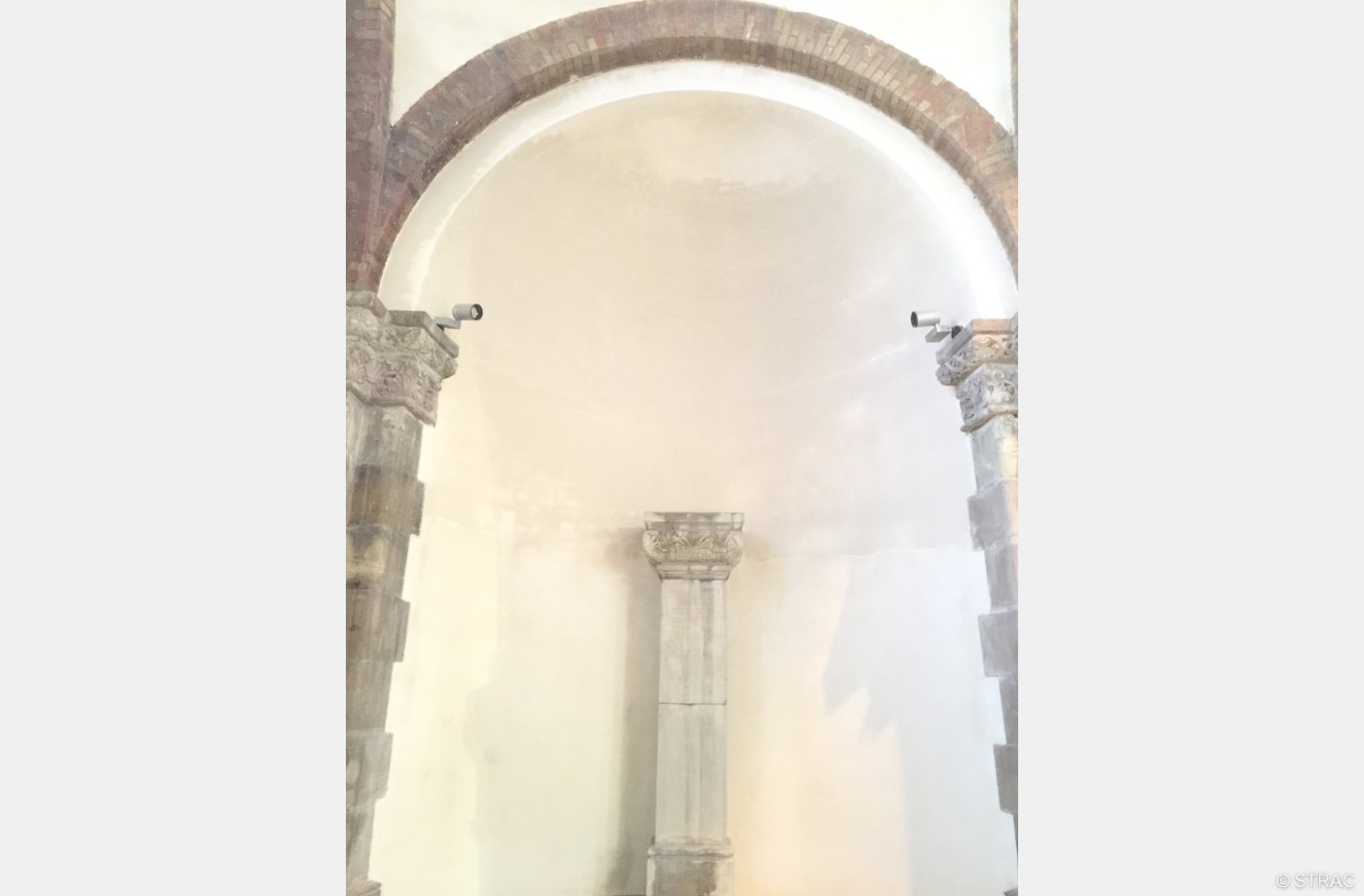 Renovatie pleisteren bogen Ieper
