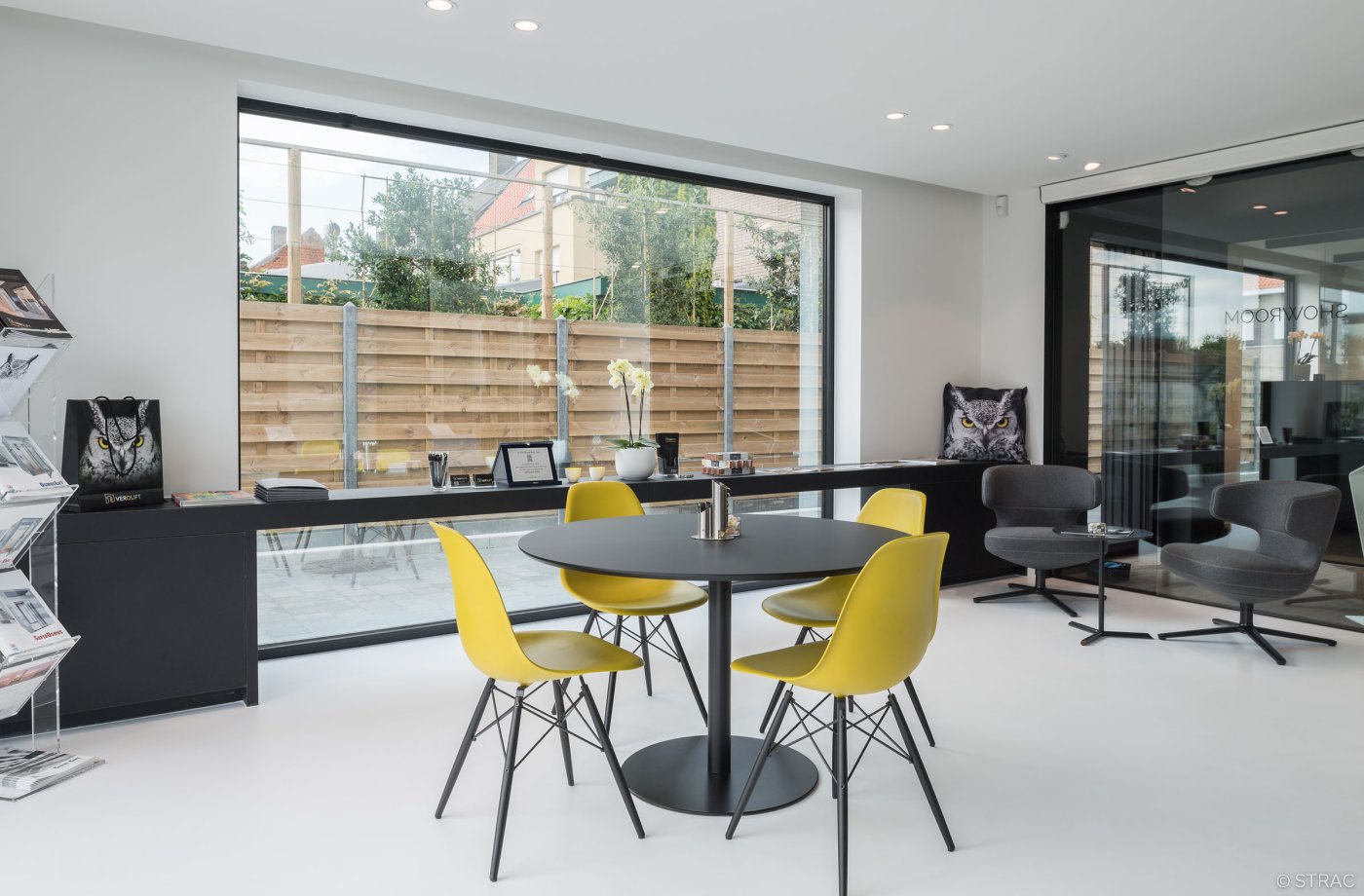 Showroom Verolift Pleister en Gyproc en Schilderwerken